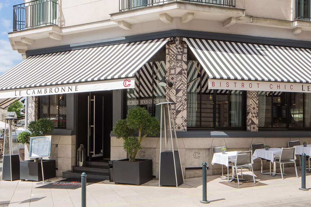 Store Banne Madrid au restaurant Le Cambronne à Nantes par Espacio