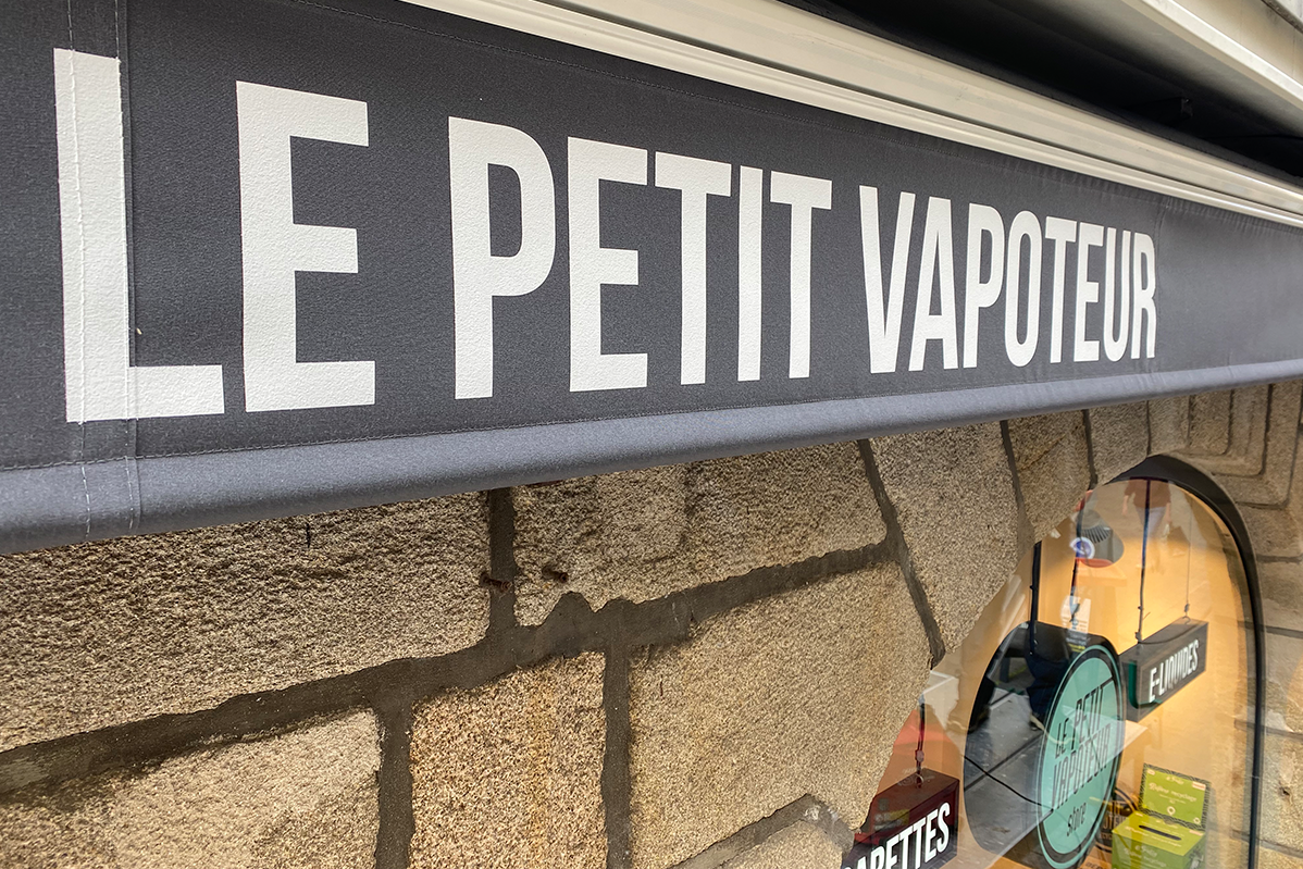 Le Petit Vapoteur